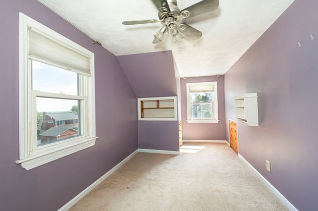 10 Farview Ave, Shrewsbury, MA 01545