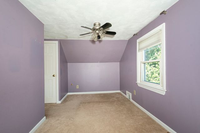 10 Farview Ave, Shrewsbury, MA 01545