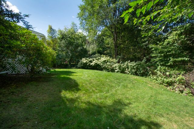 10 Farview Ave, Shrewsbury, MA 01545