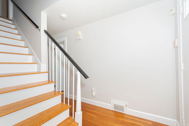 10 Farview Ave, Shrewsbury, MA 01545