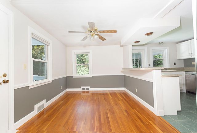 10 Farview Ave, Shrewsbury, MA 01545