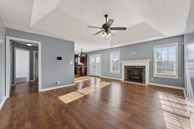 3597 Fox Tail Ct, Clarksville, TN 37040