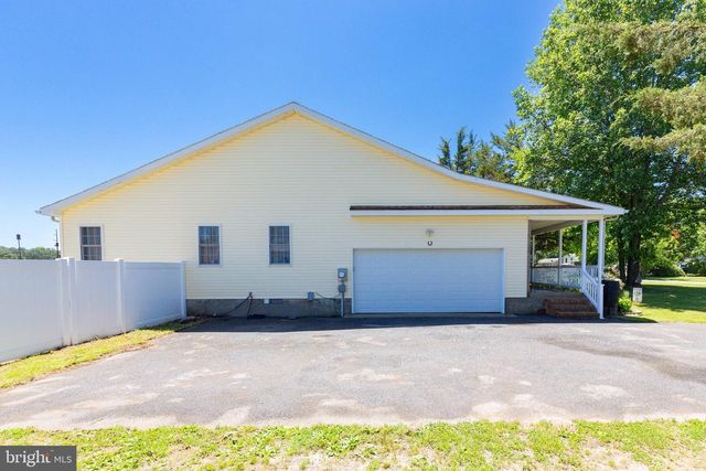 19489 SHADY REST LN, Milton, DE 19968