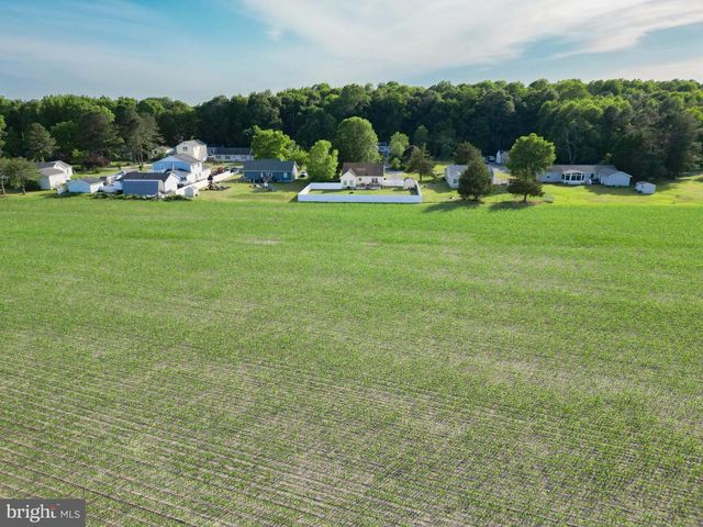 19489 SHADY REST LN, Milton, DE 19968