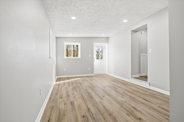 707 Brandon AVE, Roanoke, VA 24015