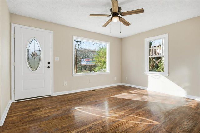 707 Brandon AVE, Roanoke, VA 24015