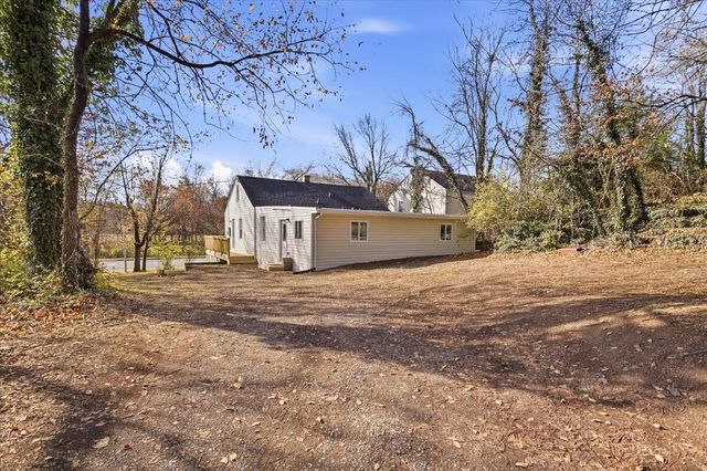 707 Brandon AVE, Roanoke, VA 24015