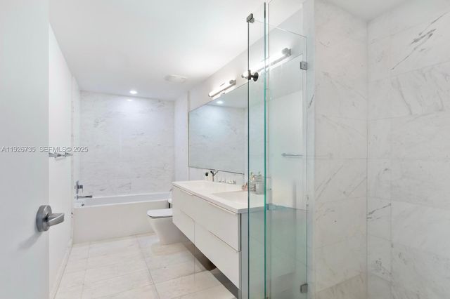 9940 W Bay Harbor Dr 7C-S, Bay Harbor Islands, FL 33154