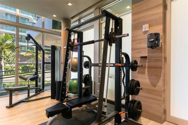 9940 W Bay Harbor Dr 7C-S, Bay Harbor Islands, FL 33154