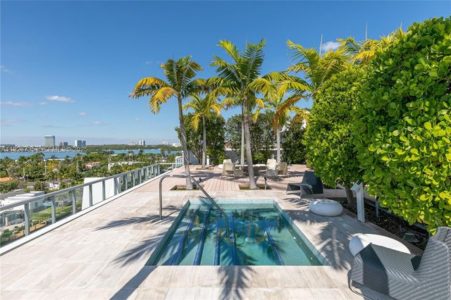 9940 W Bay Harbor Dr 7C-S, Bay Harbor Islands, FL 33154