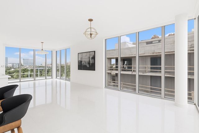 9940 W Bay Harbor Dr 7C-S, Bay Harbor Islands, FL 33154