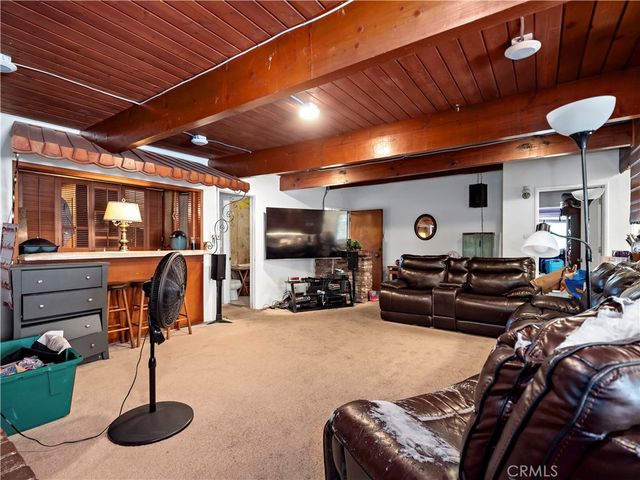 9281 Dorrington, Pacoima, CA 91331