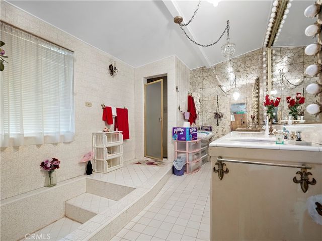 9281 Dorrington, Pacoima, CA 91331