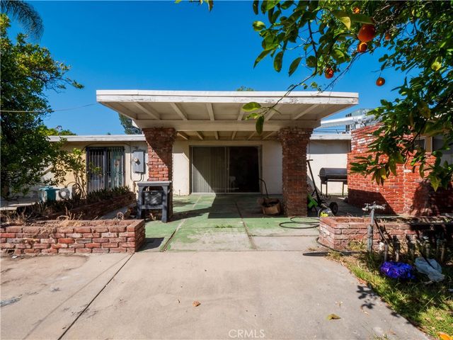 9281 Dorrington, Pacoima, CA 91331