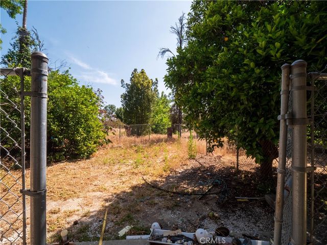 9281 Dorrington, Pacoima, CA 91331