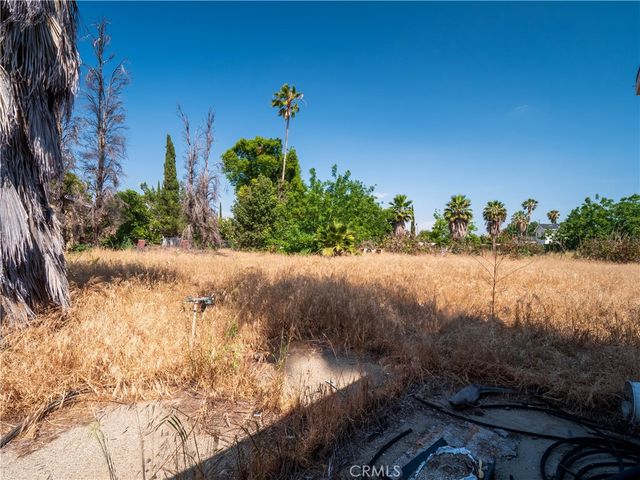 9281 Dorrington, Pacoima, CA 91331