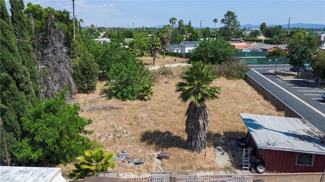 9281 Dorrington, Pacoima, CA 91331