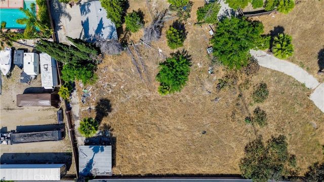 9281 Dorrington, Pacoima, CA 91331