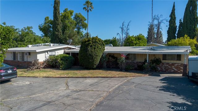 9281 Dorrington, Pacoima, CA 91331