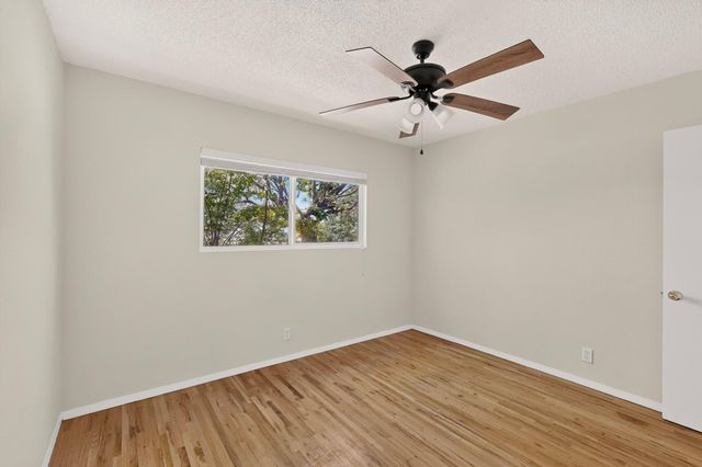 1612 Princeton Drive SE, Albuquerque, NM 87106