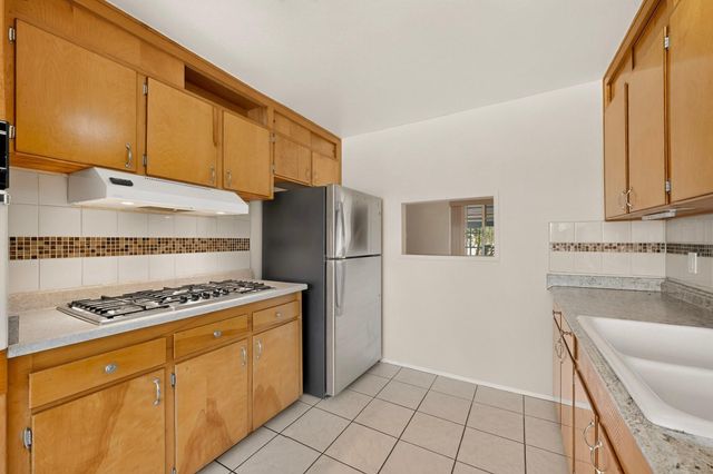 1612 Princeton Drive SE, Albuquerque, NM 87106