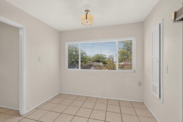 1612 Princeton Drive SE, Albuquerque, NM 87106
