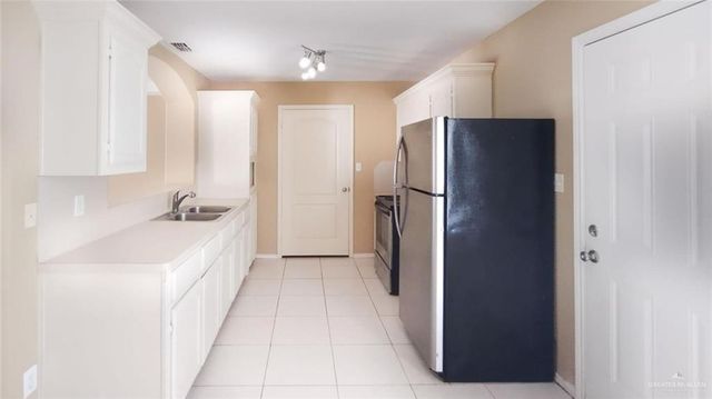 1304 Acme Lane 3, Edinburg, TX 78541