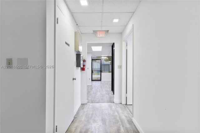1740 NW 93 AV 1740, Doral, FL 33172