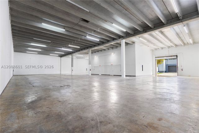 1740 NW 93 AV 1740, Doral, FL 33172