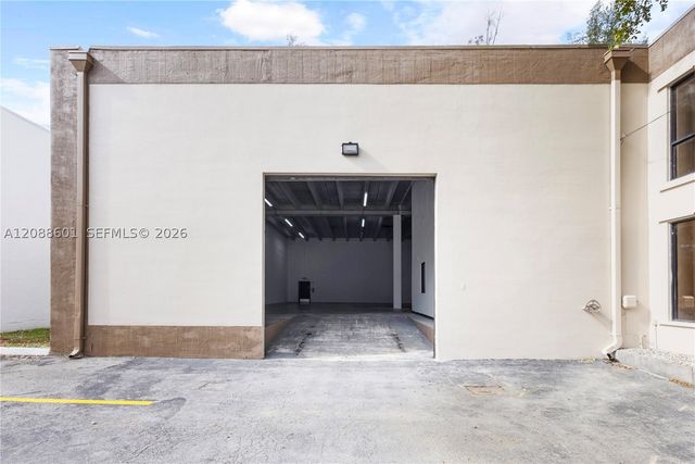 1740 NW 93 AV 1740, Doral, FL 33172