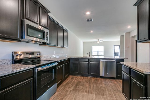 10818 Monterey Pike, Converse, TX 78109