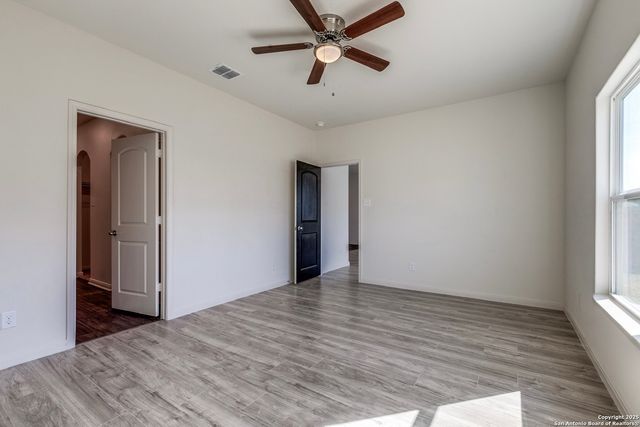 10818 Monterey Pike, Converse, TX 78109