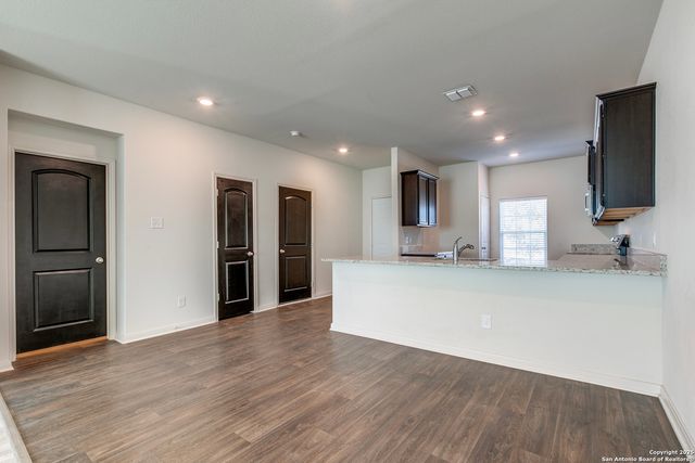 10818 Monterey Pike, Converse, TX 78109