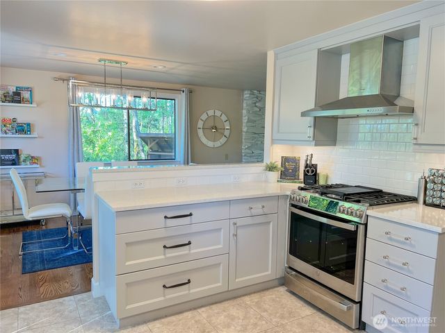 9550 132nd Avenue SE, Renton, WA 98059