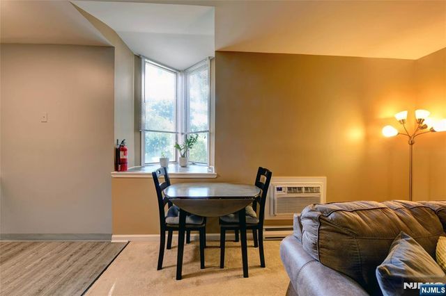 520 Turnpike C221, Pequannock Township, NJ 07444