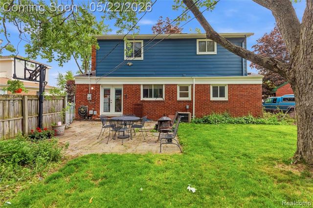 47735 Jeffry, Utica, MI 48317