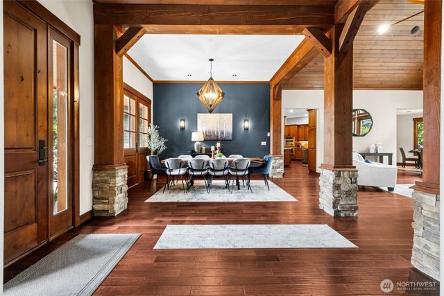 30336 Thomas Road SE, Kent, WA 98042