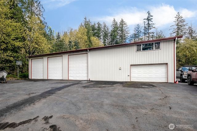 30336 Thomas Road SE, Kent, WA 98042