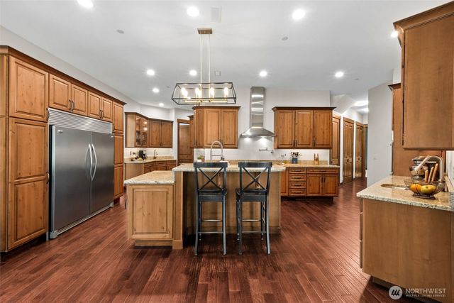30336 Thomas Road SE, Kent, WA 98042
