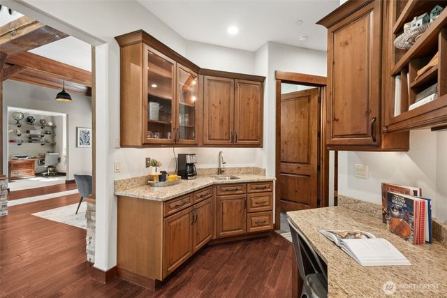 30336 Thomas Road SE, Kent, WA 98042