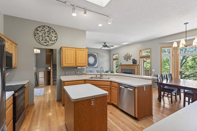 7148 Maryland Circle, Savage, MN 55378