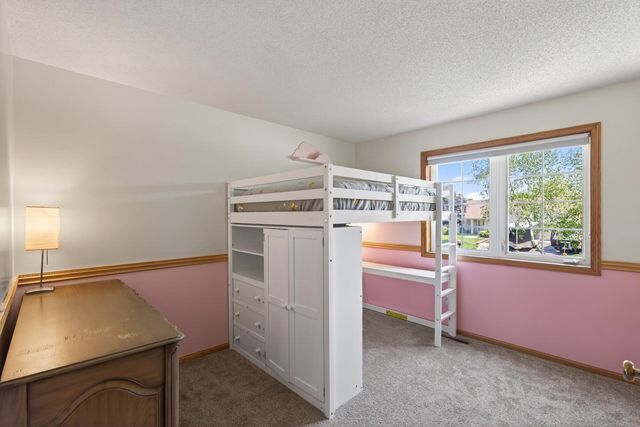 7148 Maryland Circle, Savage, MN 55378