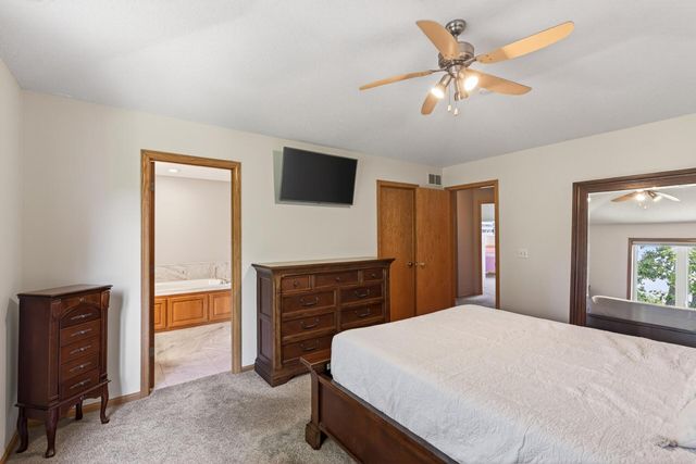 7148 Maryland Circle, Savage, MN 55378