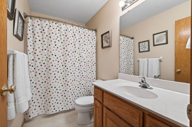 7148 Maryland Circle, Savage, MN 55378