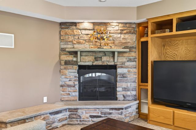 7148 Maryland Circle, Savage, MN 55378