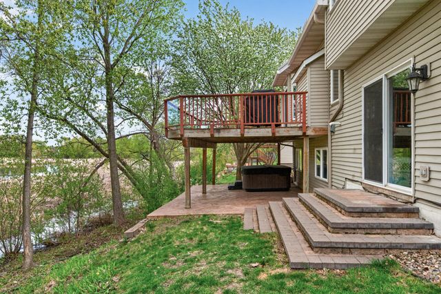 7148 Maryland Circle, Savage, MN 55378