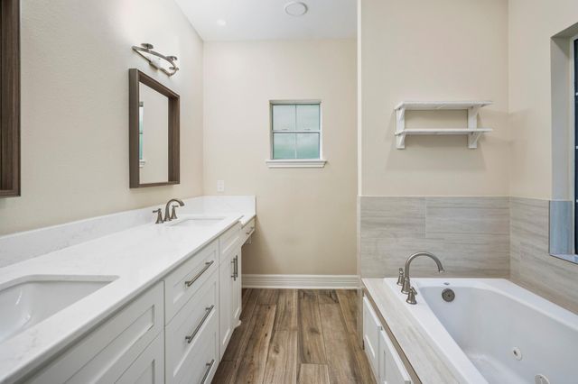 8911 Diamante Drive, Magnolia, TX 77354