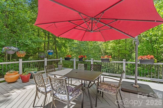 11 Blue Damsel Court, Biltmore Lake, NC 28715