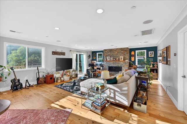38047 Stenhammer Drive, Fremont, CA 94536