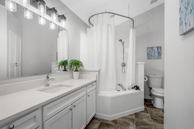 1235 Hartsfield Dr, Columbia, TN 38401